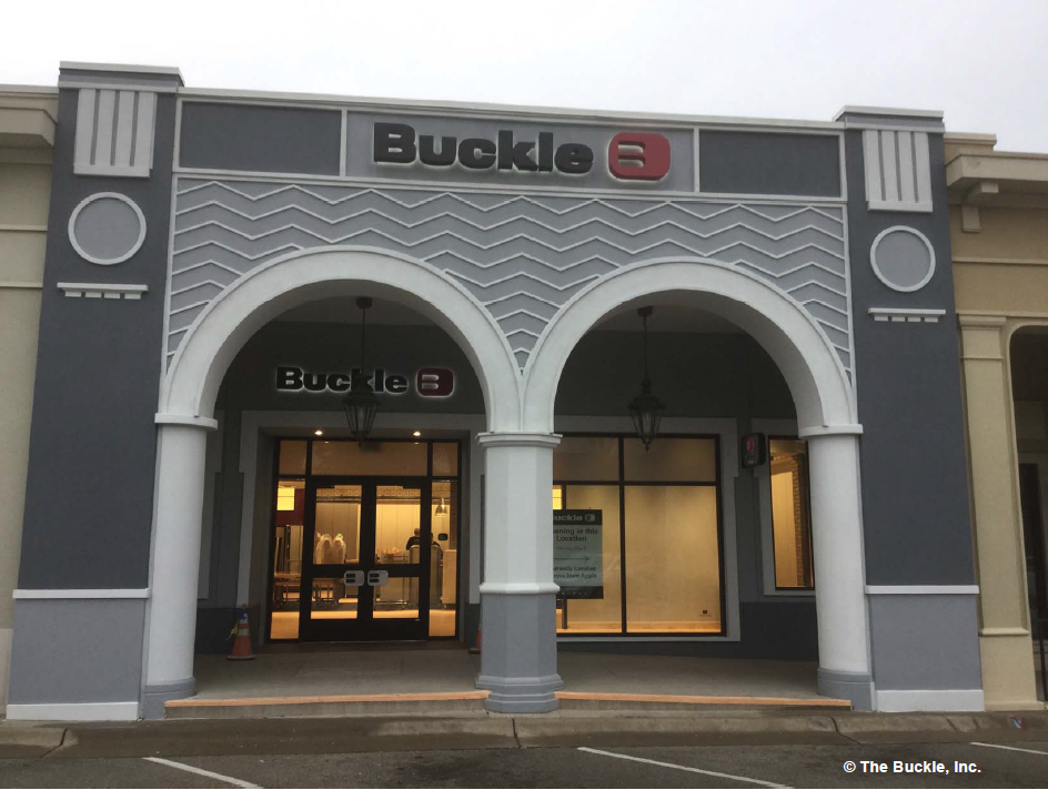 Picture of a Buckle store constructed by Retail Construction Services, Inc.